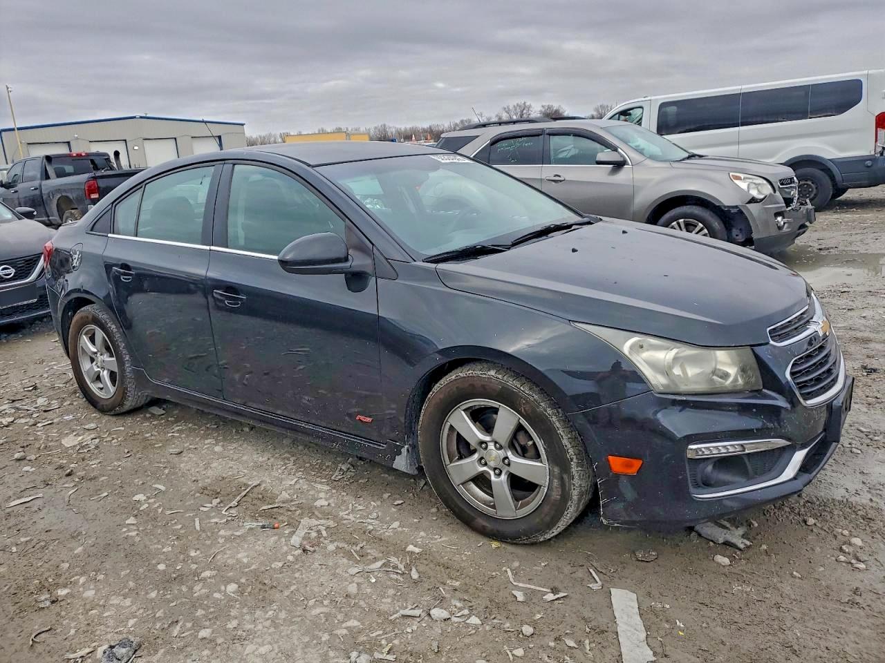 2016 CHEVROLET CRUZE LIMITED LT photo 4