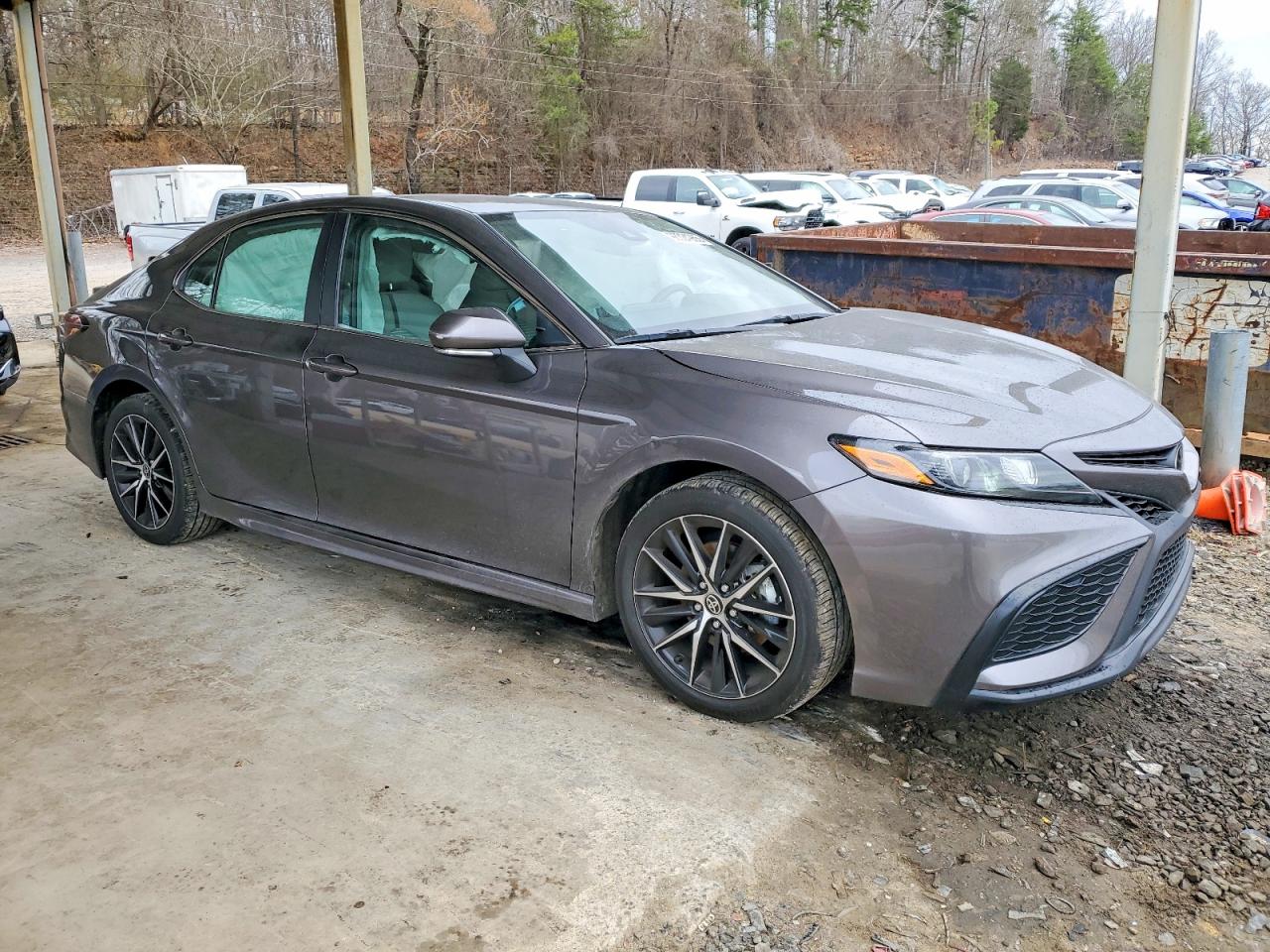 2024 TOYOTA CAMRY SE NIGHT SHADE photo 4