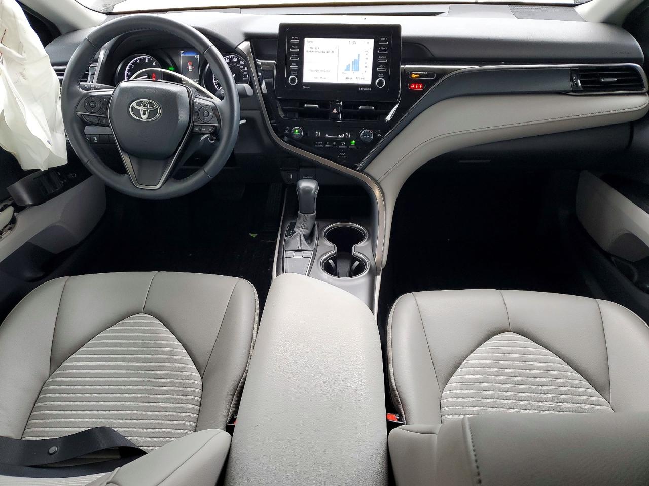 2024 TOYOTA CAMRY SE NIGHT SHADE photo 8