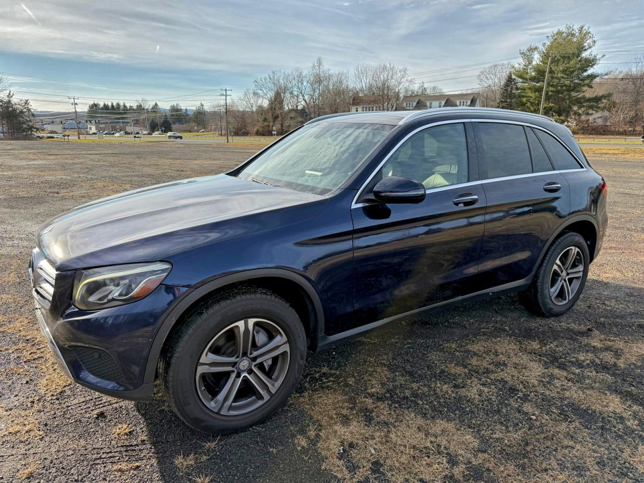 2017 MERCEDES-BENZ GLC