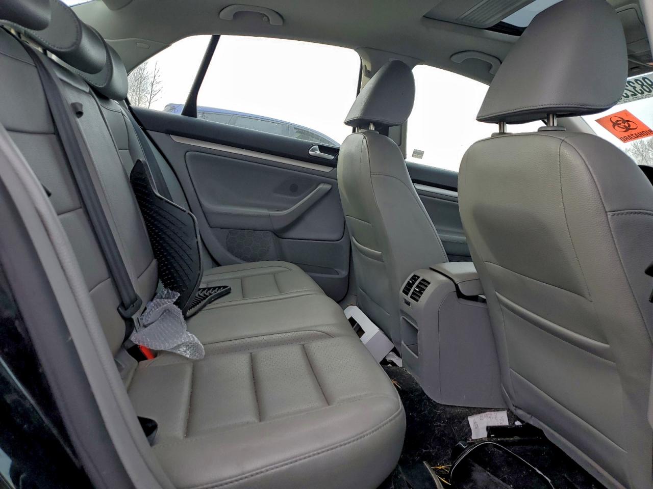 2009 VOLKSWAGEN JETTA WOLFSBURG photo 10