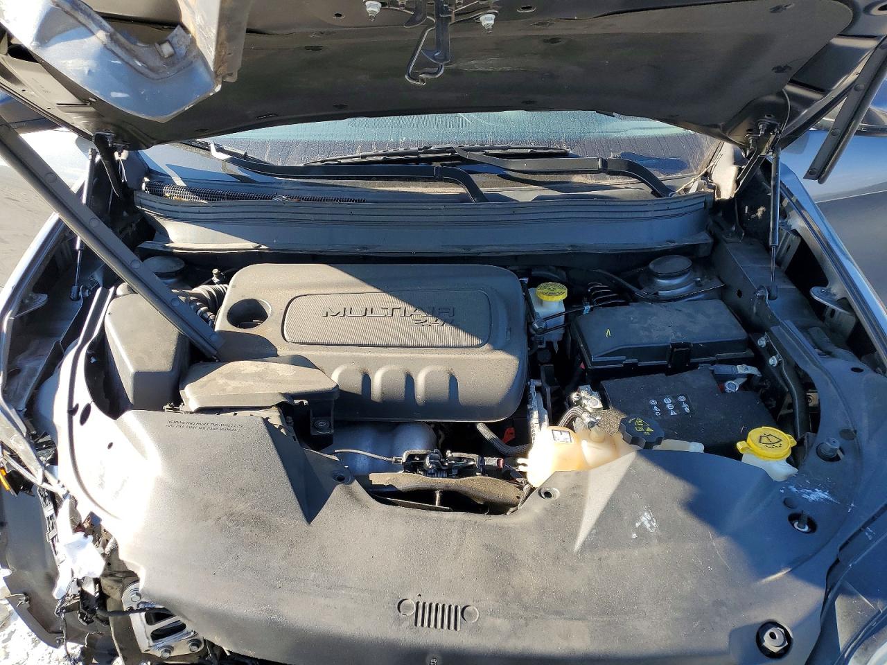 2019 JEEP CHEROKEE LIMITED photo 12