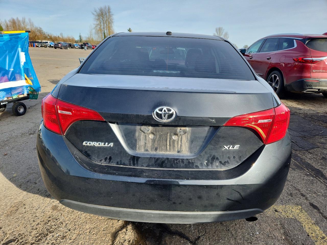 2018 TOYOTA COROLLA L photo 6