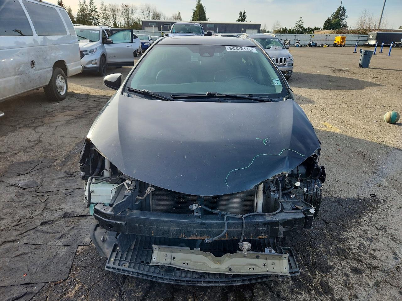 2018 TOYOTA COROLLA L photo 5