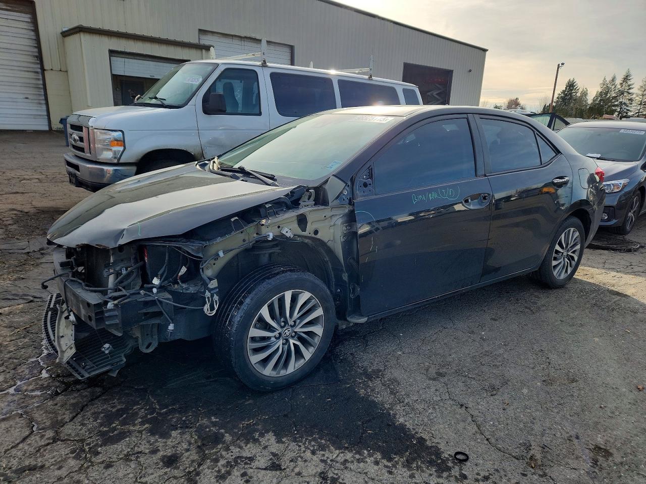 2018 TOYOTA COROLLA