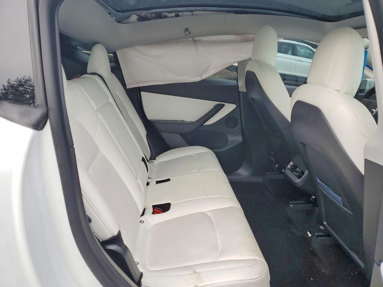 2021 TESLA MODEL Y photo 10
