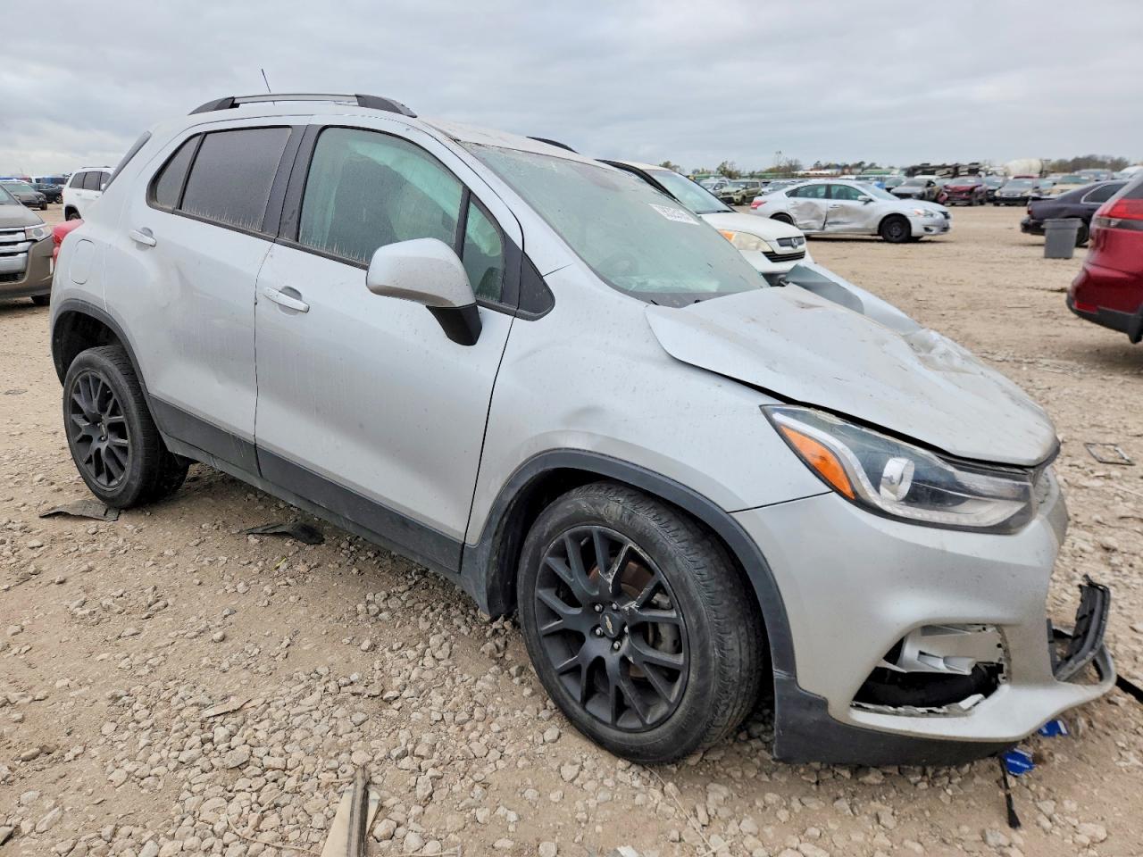 2022 CHEVROLET TRAX 1LT photo 4