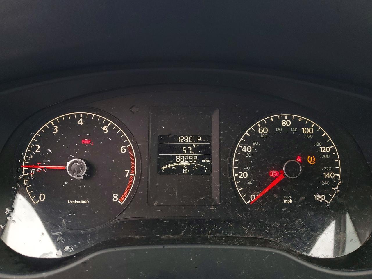 2012 VOLKSWAGEN JETTA BASE photo 9