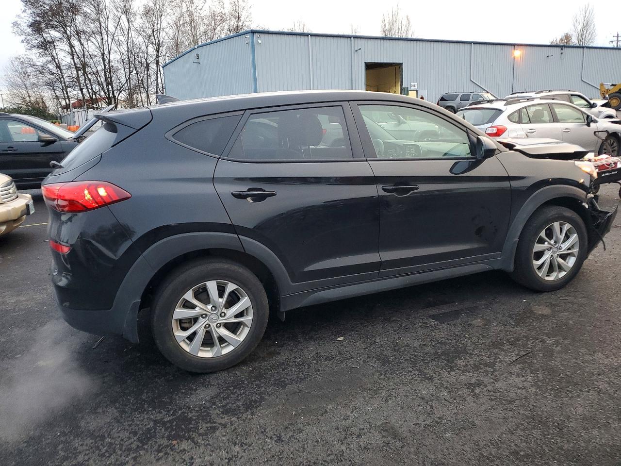 2021 HYUNDAI TUCSON SE photo 3