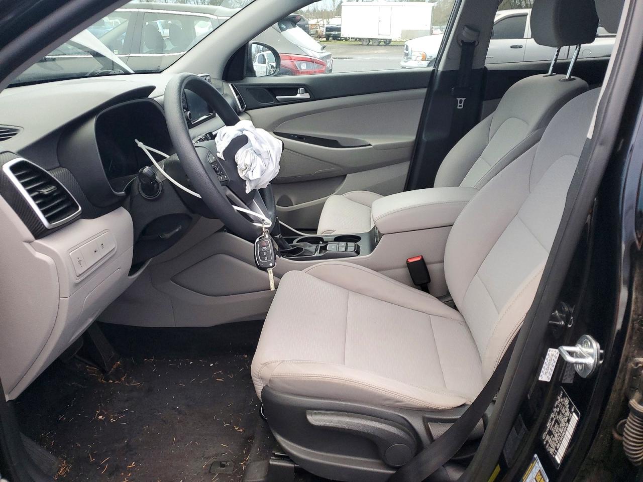 2021 HYUNDAI TUCSON SE photo 7