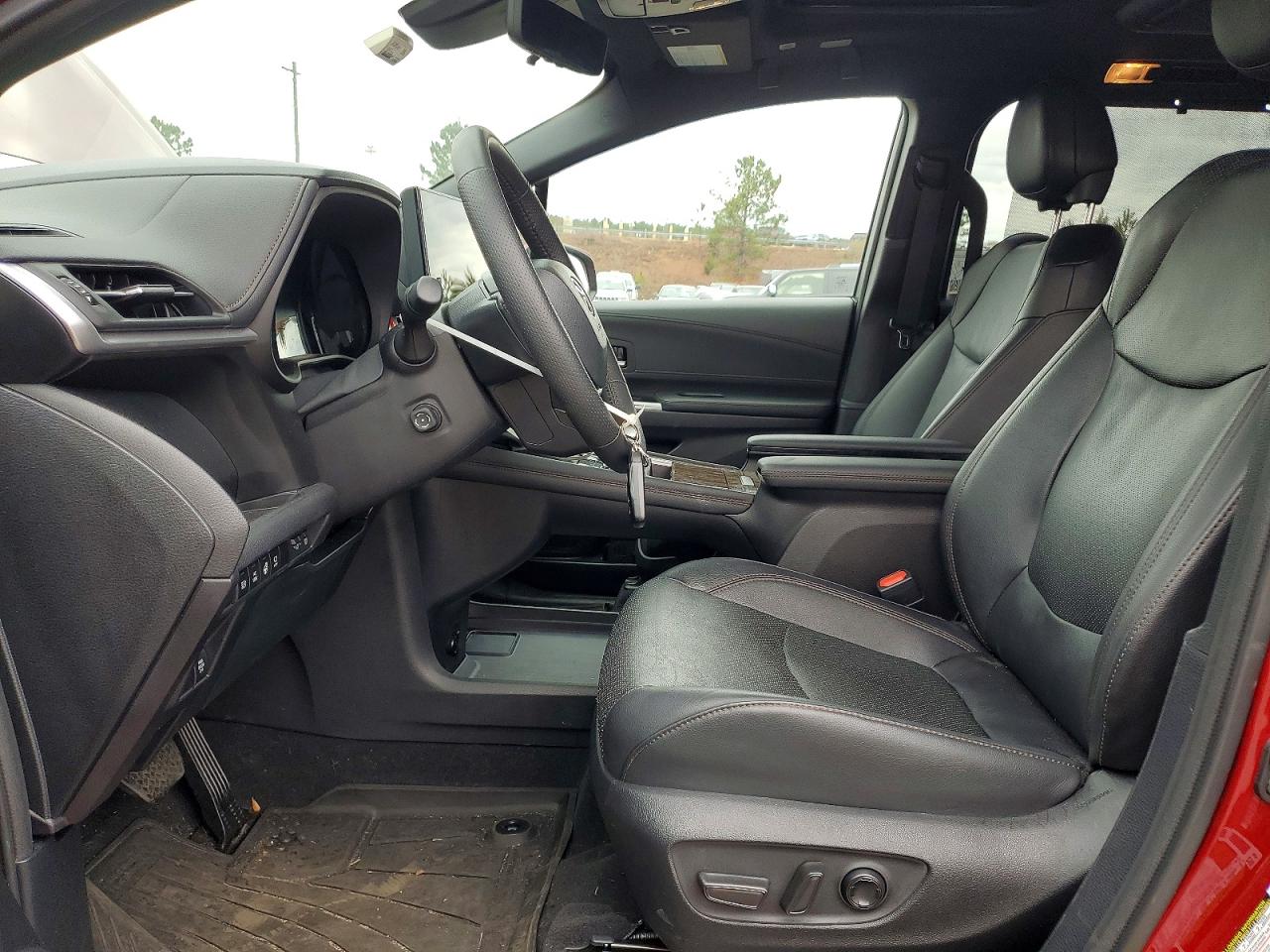 2025 TOYOTA SIENNA LIMITED photo 7