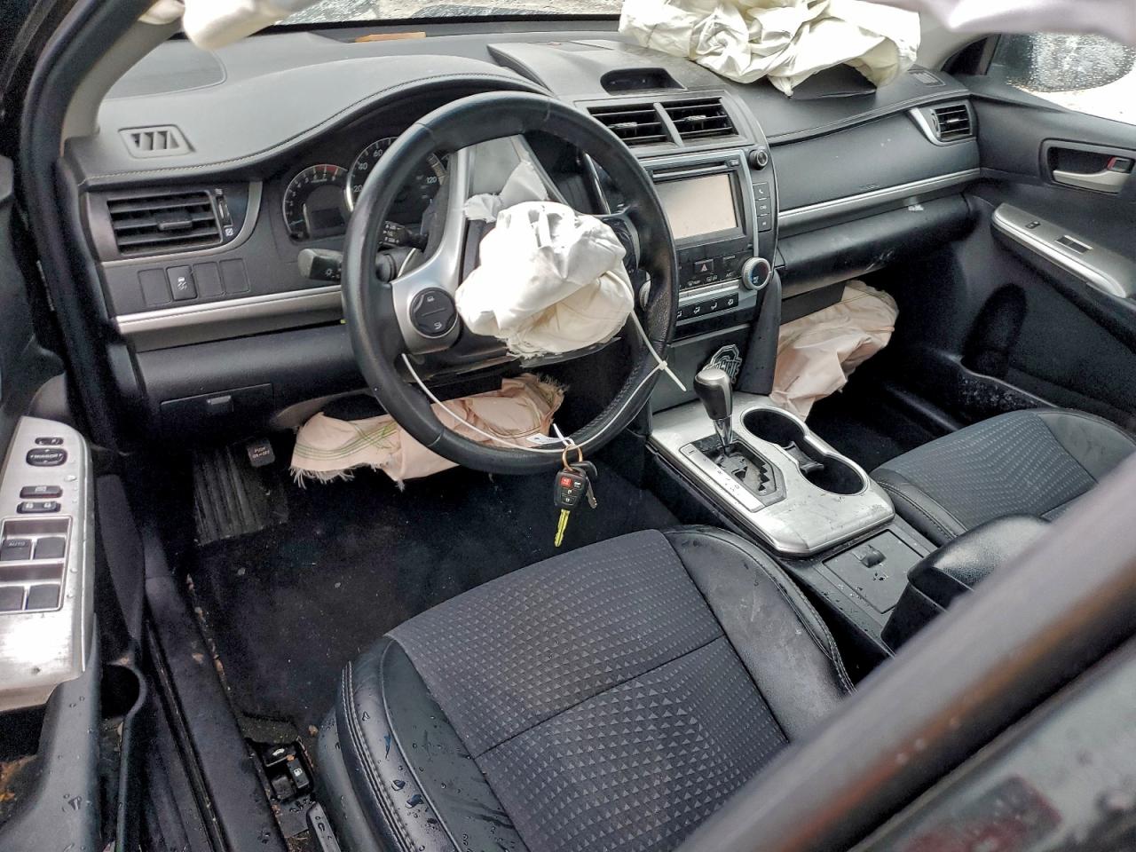 2012 TOYOTA CAMRY BASE photo 8