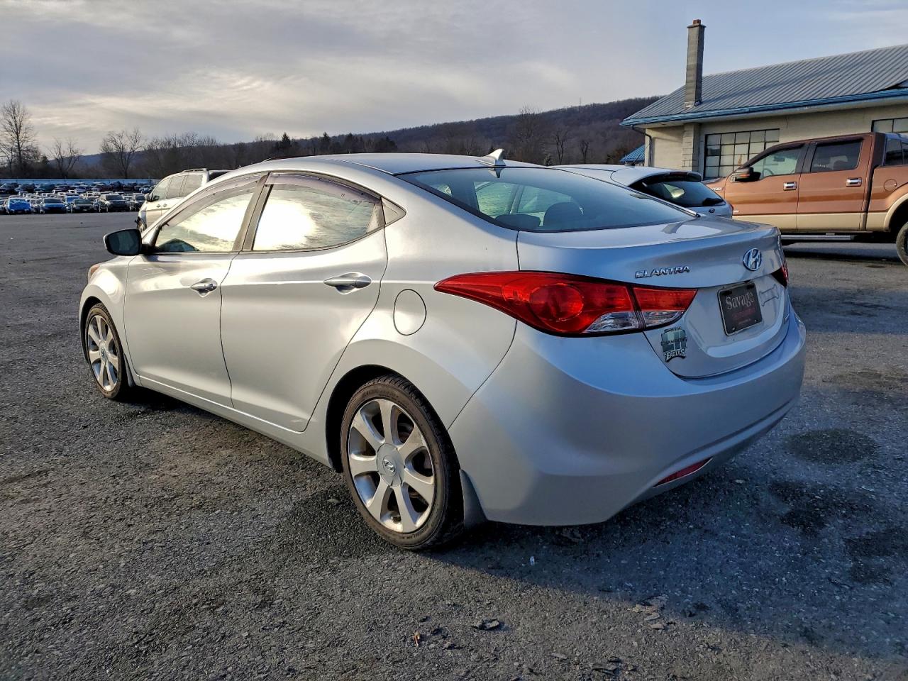 2013 HYUNDAI ELANTRA GLS photo 2