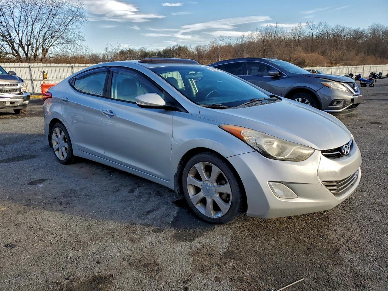 2013 HYUNDAI ELANTRA GLS photo 4