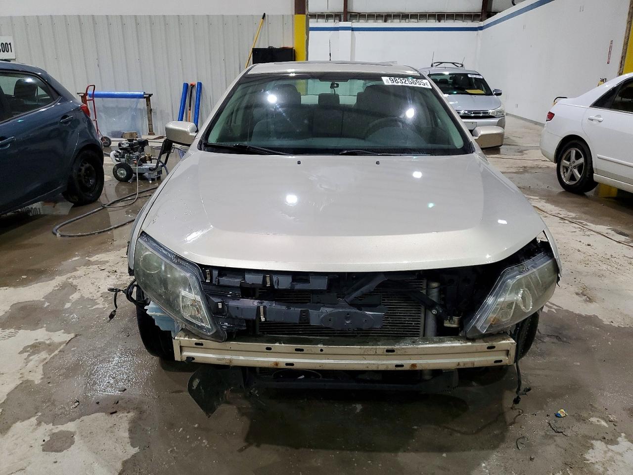 2010 FORD FUSION SE photo 5