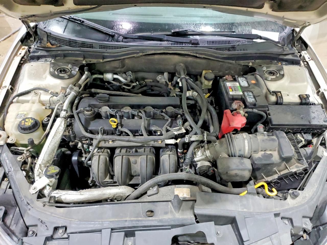2010 FORD FUSION SE photo 11