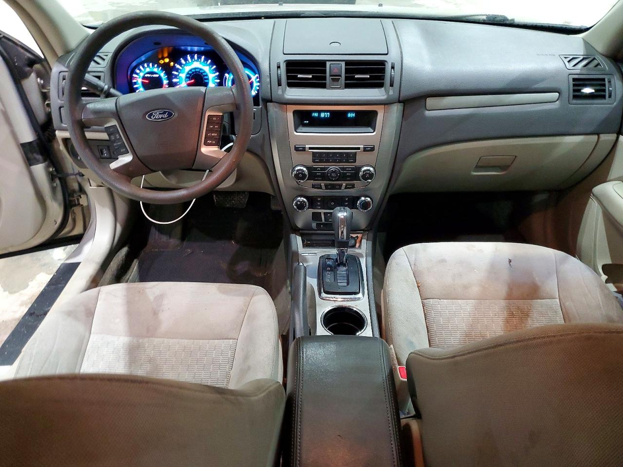 2010 FORD FUSION SE photo 8