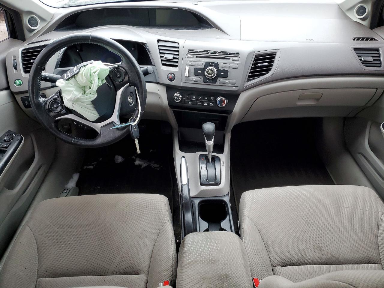 2012 HONDA CIVIC LX photo 15