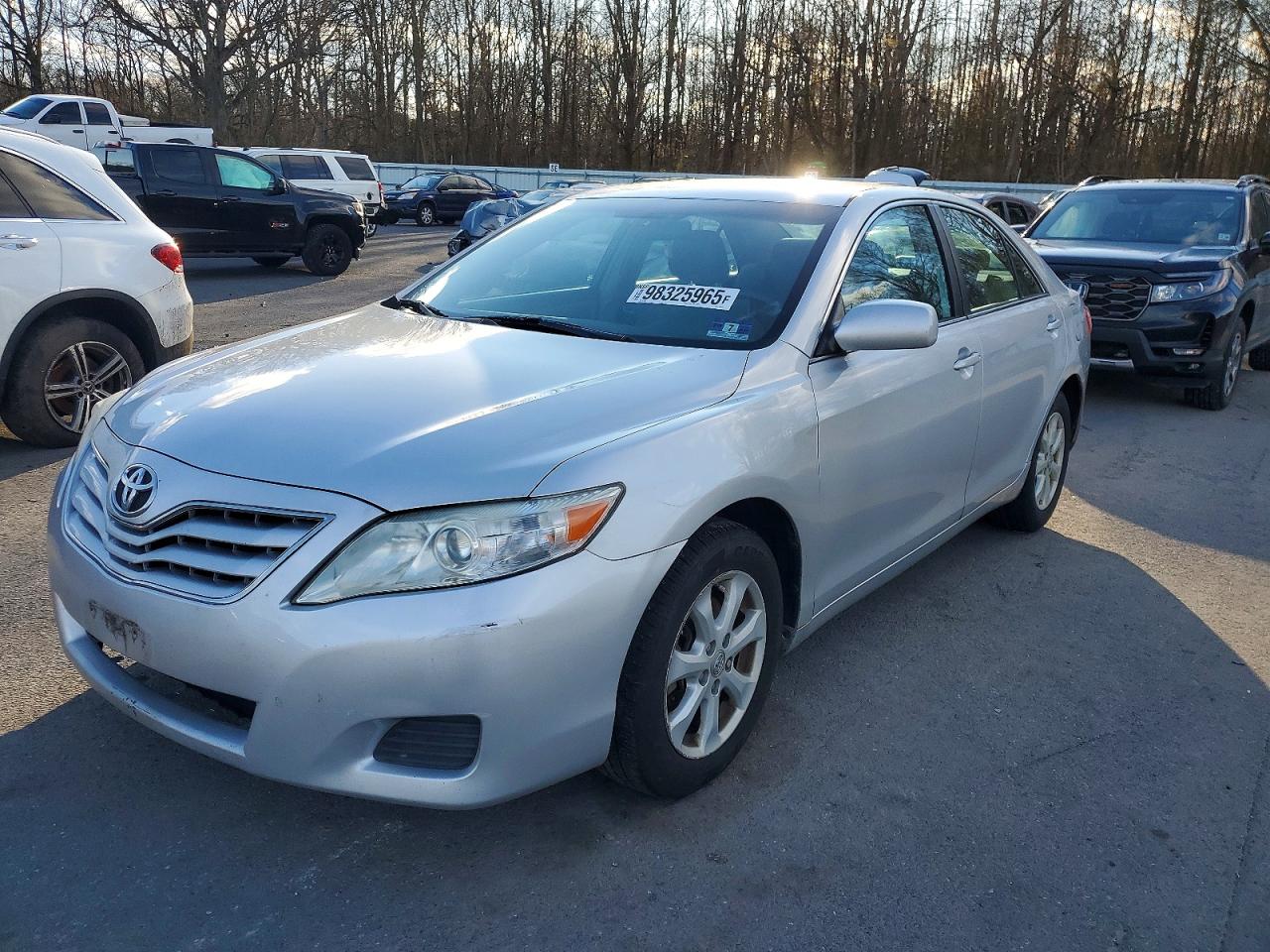 2011 TOYOTA CAMRY