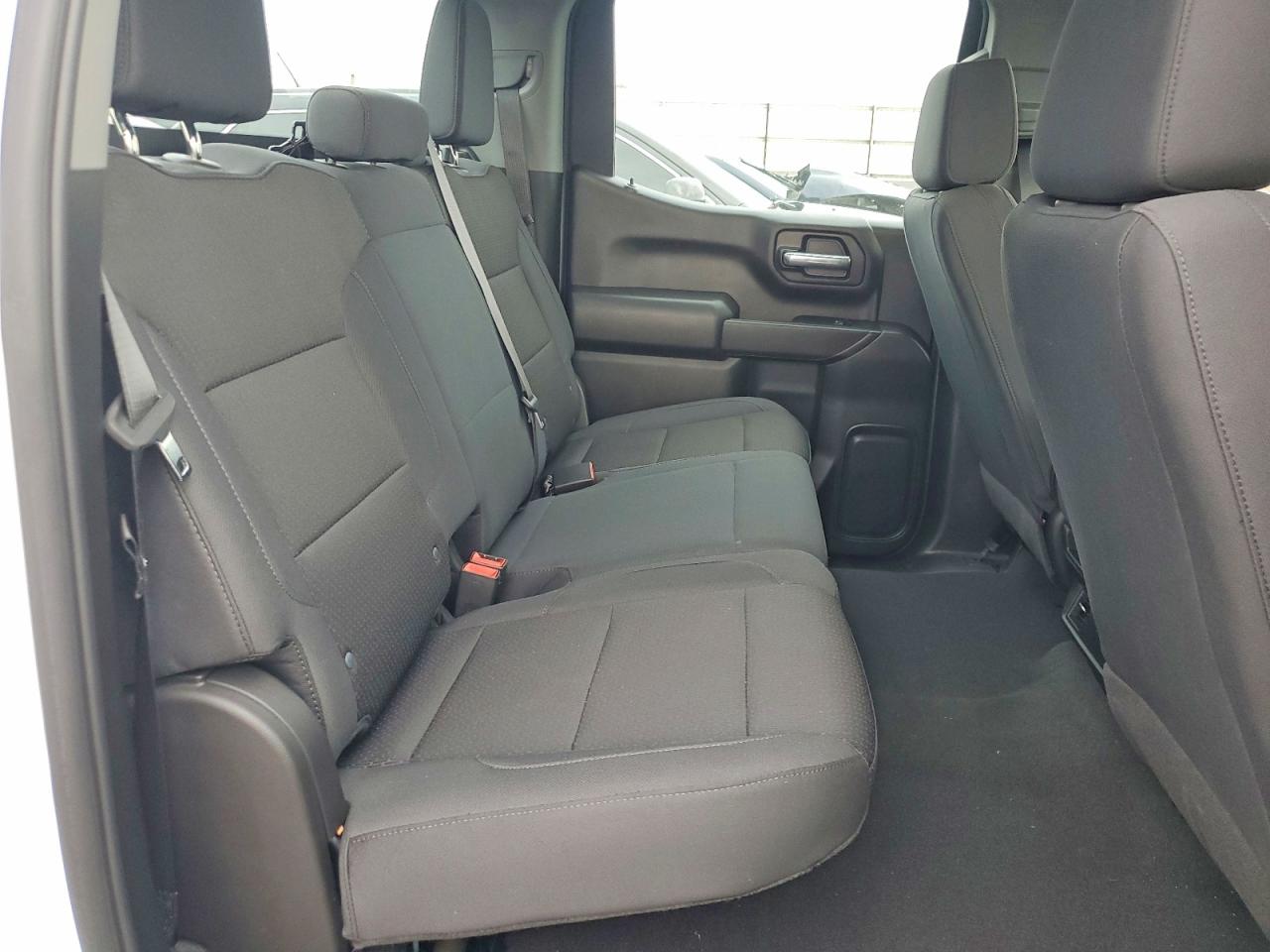 2024 CHEVROLET SILVERADO C1500 photo 10