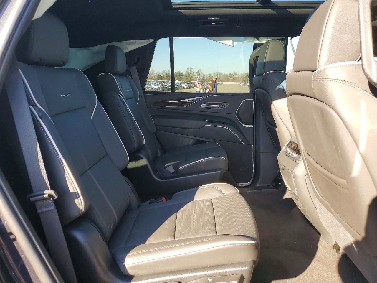2024 CADILLAC ESCALADE PREMIUM LUXURY photo 11