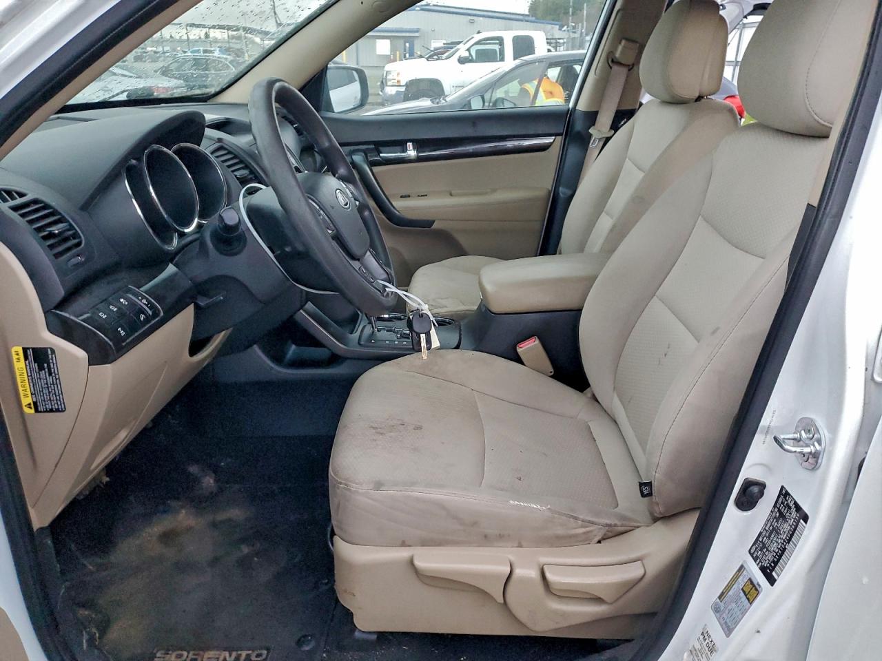 2013 KIA SORENTO photo 7