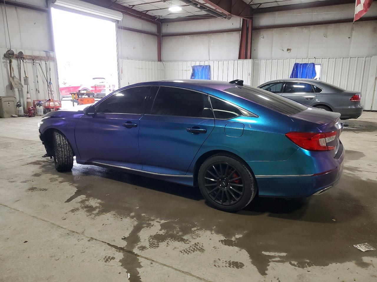 2018 HONDA ACCORD EXL photo 2