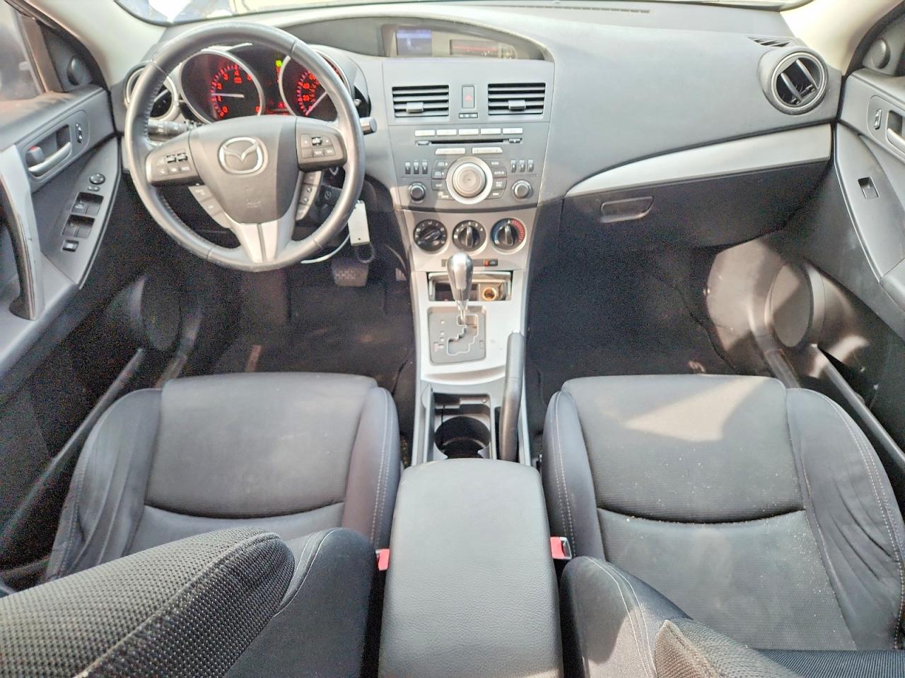 2010 MAZDA 3 S photo 8