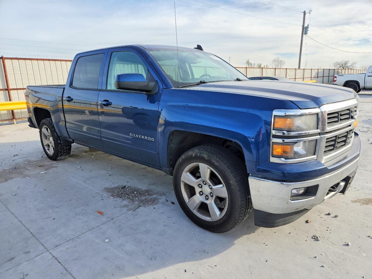 2015 CHEVROLET SILVERADO K1500 LT photo 4