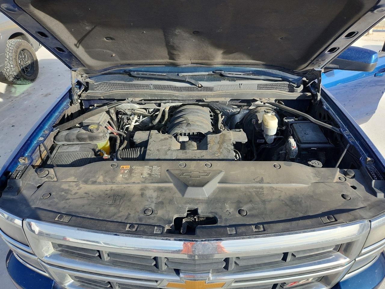 2015 CHEVROLET SILVERADO K1500 LT photo 11