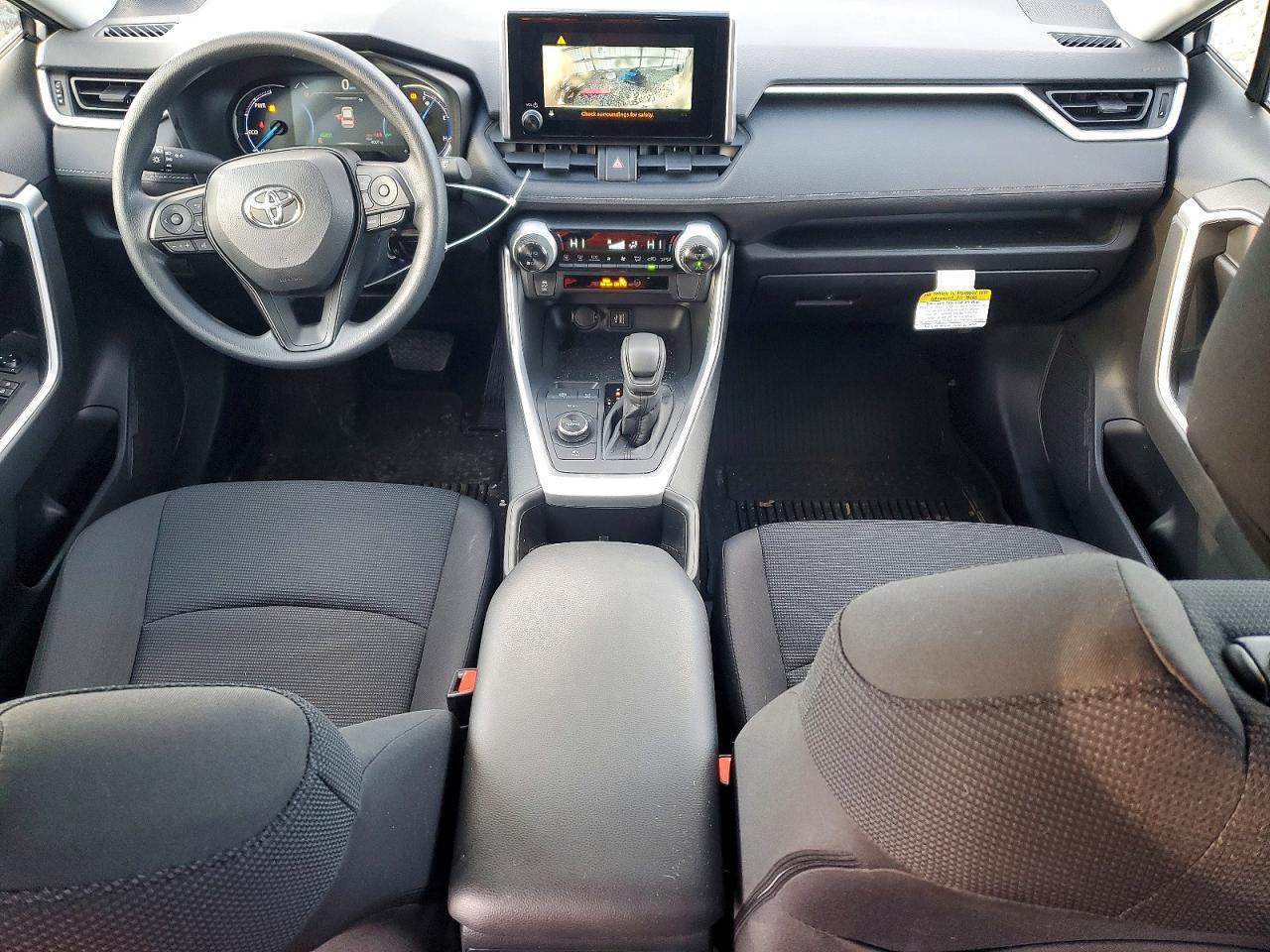 2025 TOYOTA RAV4 LE photo 8