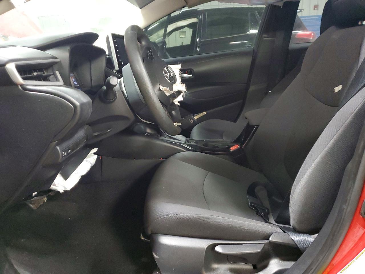 2021 TOYOTA COROLLA LE photo 7