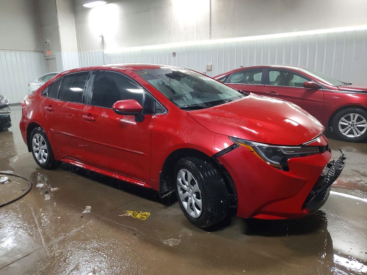 2021 TOYOTA COROLLA LE photo 4