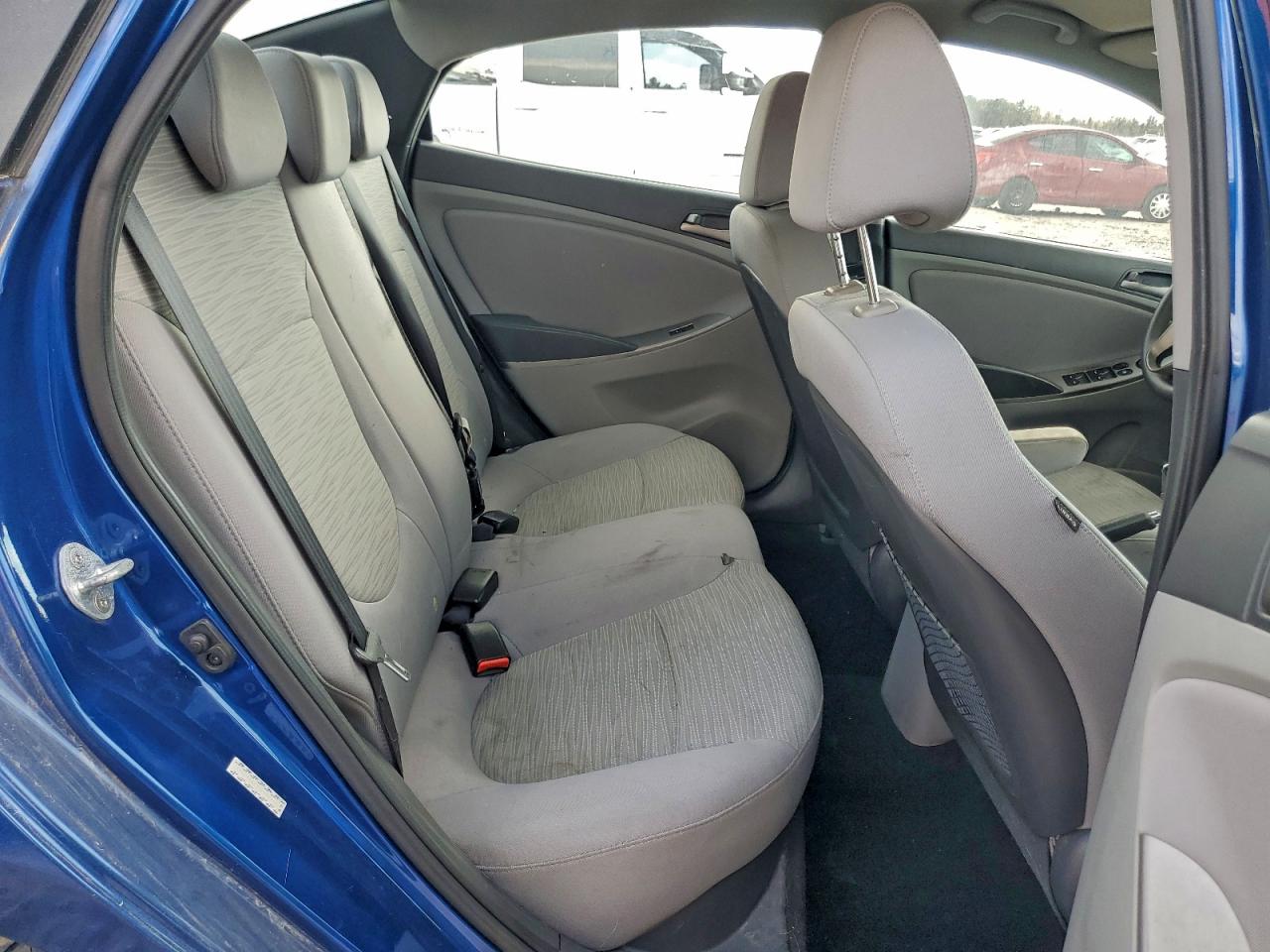 2017 HYUNDAI ACCENT SE photo 10