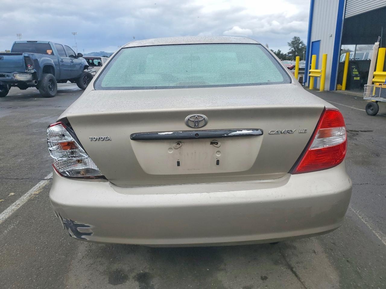 2003 TOYOTA CAMRY LE photo 6
