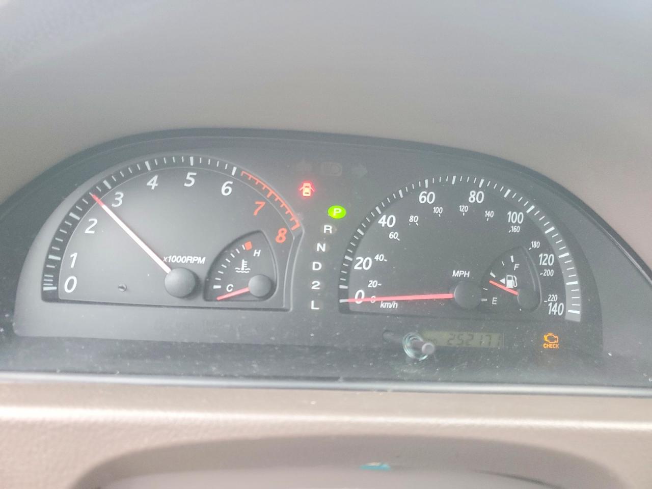 2003 TOYOTA CAMRY LE photo 9