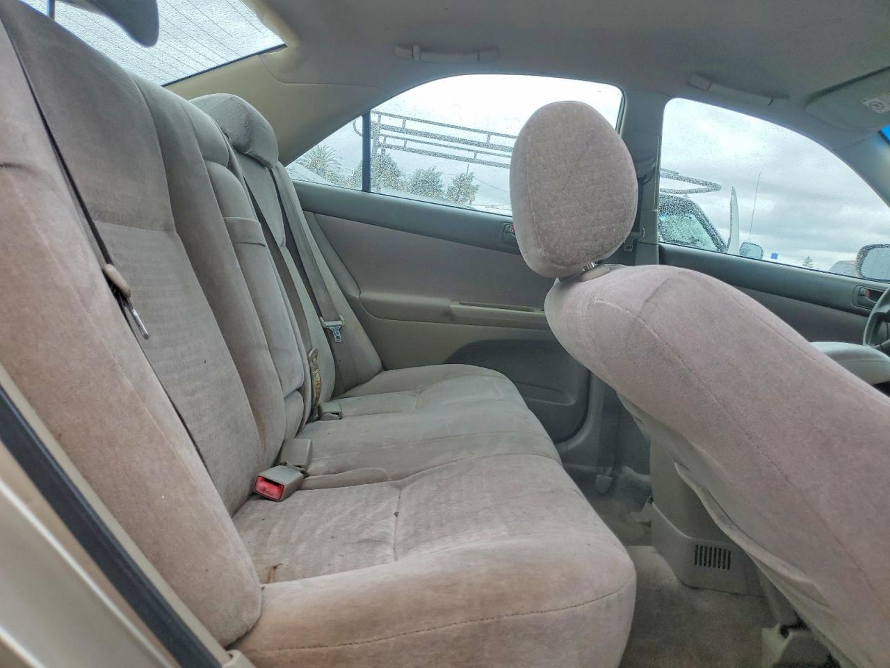 2003 TOYOTA CAMRY LE photo 10