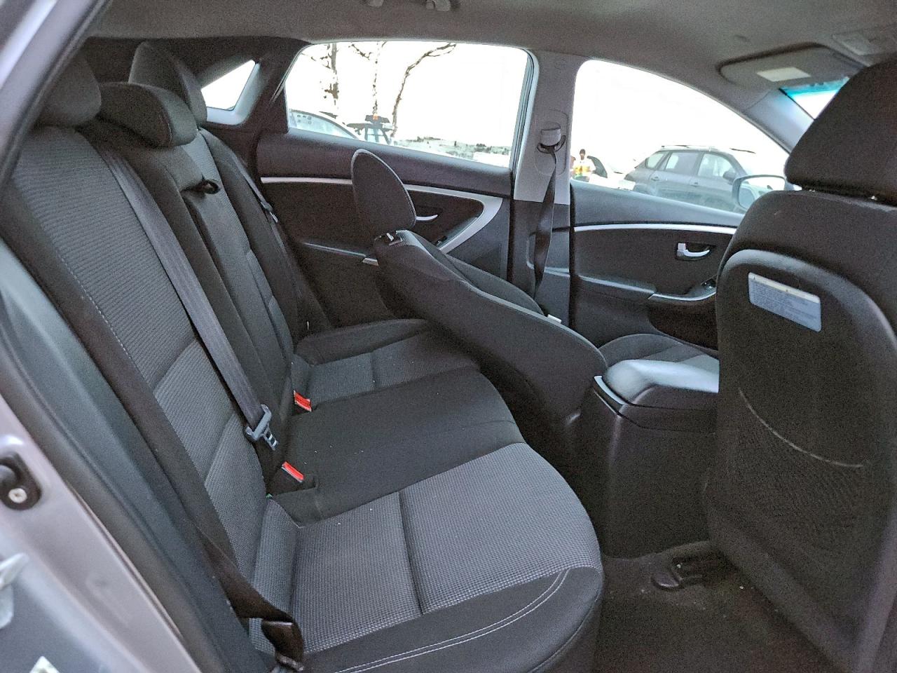 2013 HYUNDAI ELANTRA GT BASE photo 10