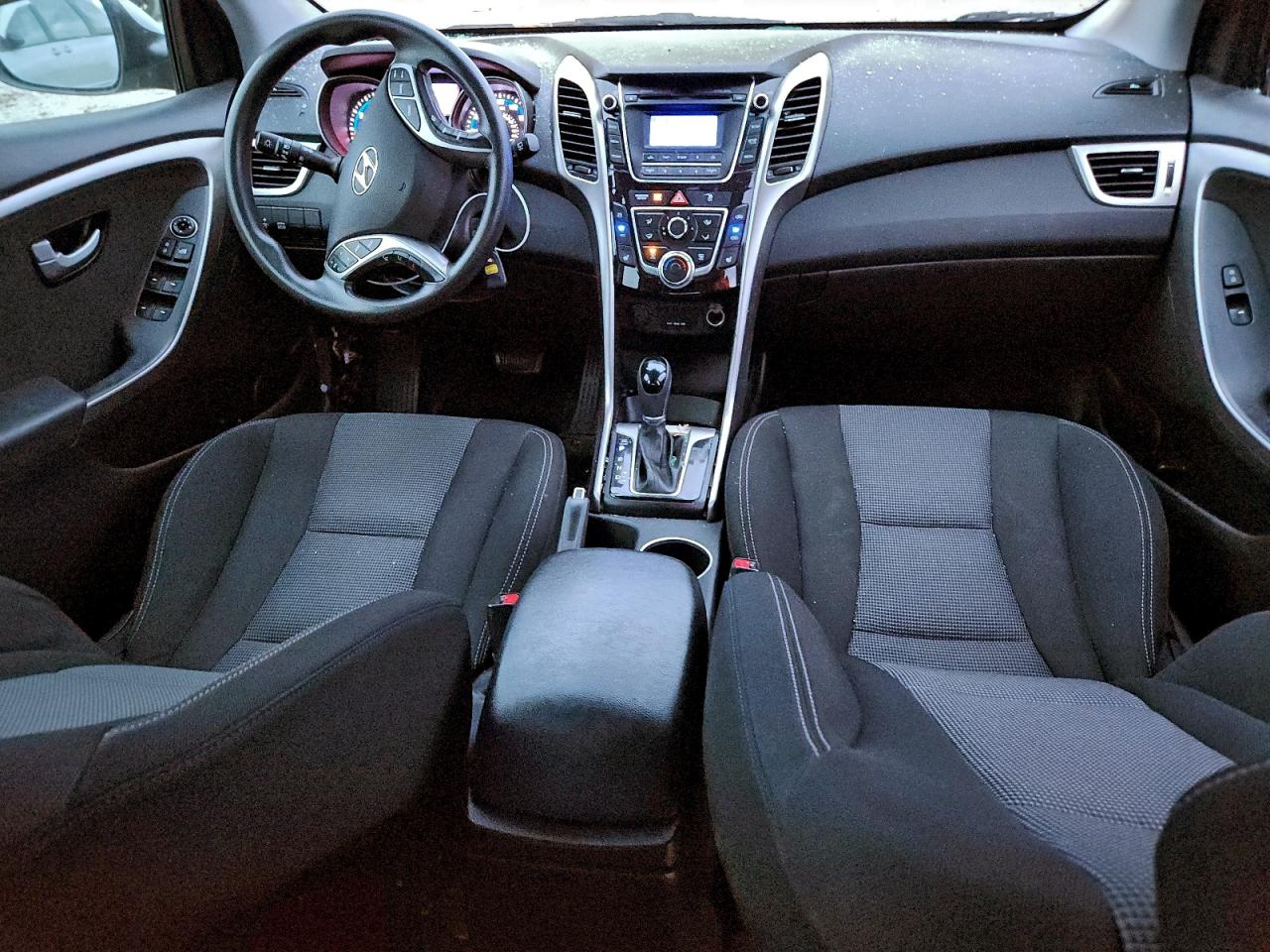 2013 HYUNDAI ELANTRA GT BASE photo 8