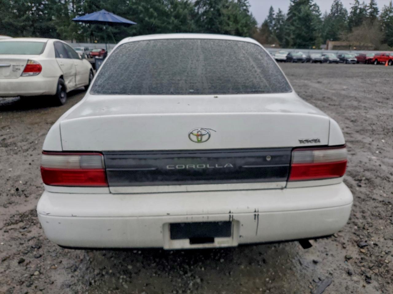 1996 TOYOTA COROLLA photo 6