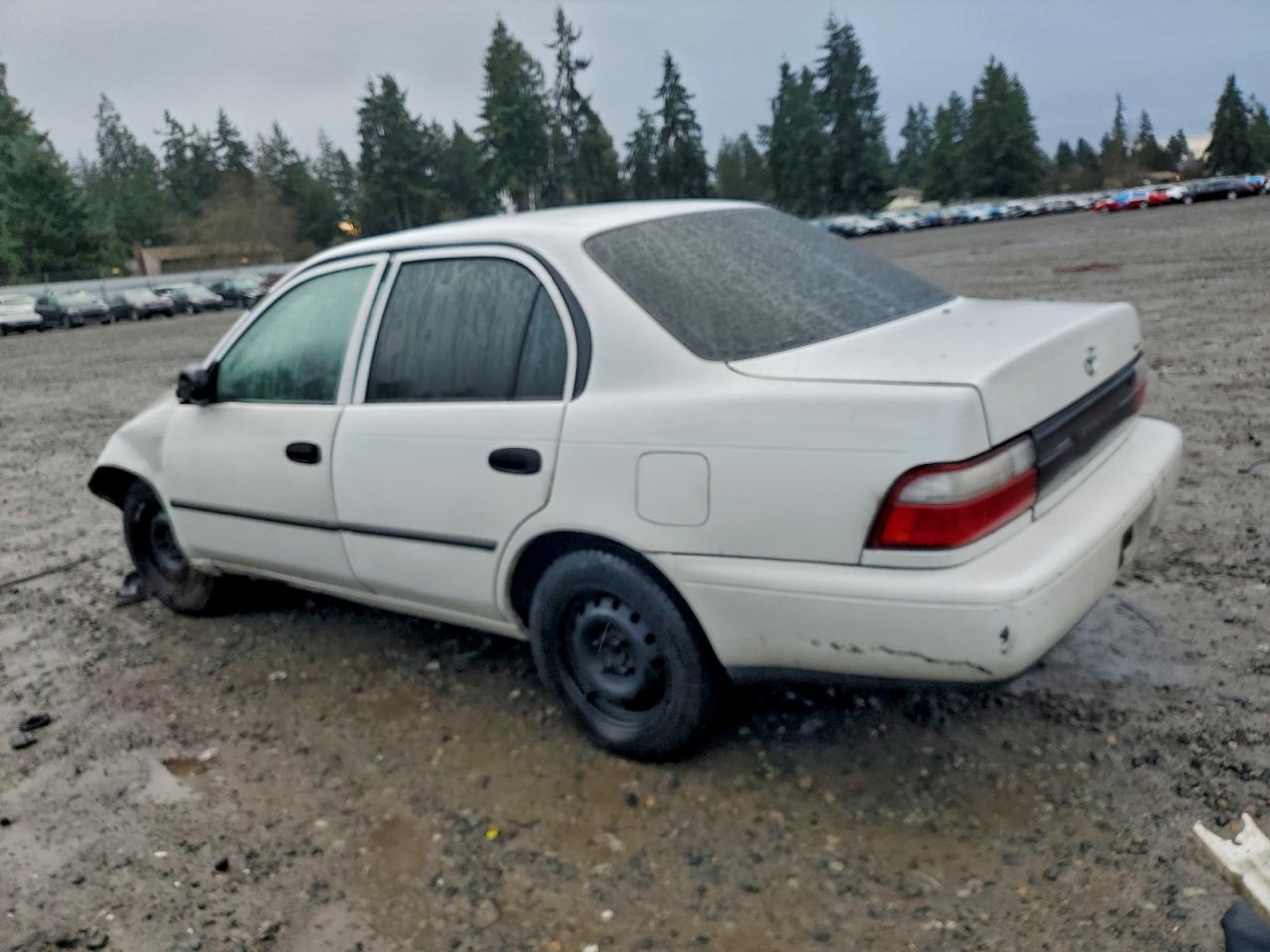 1996 TOYOTA COROLLA photo 2
