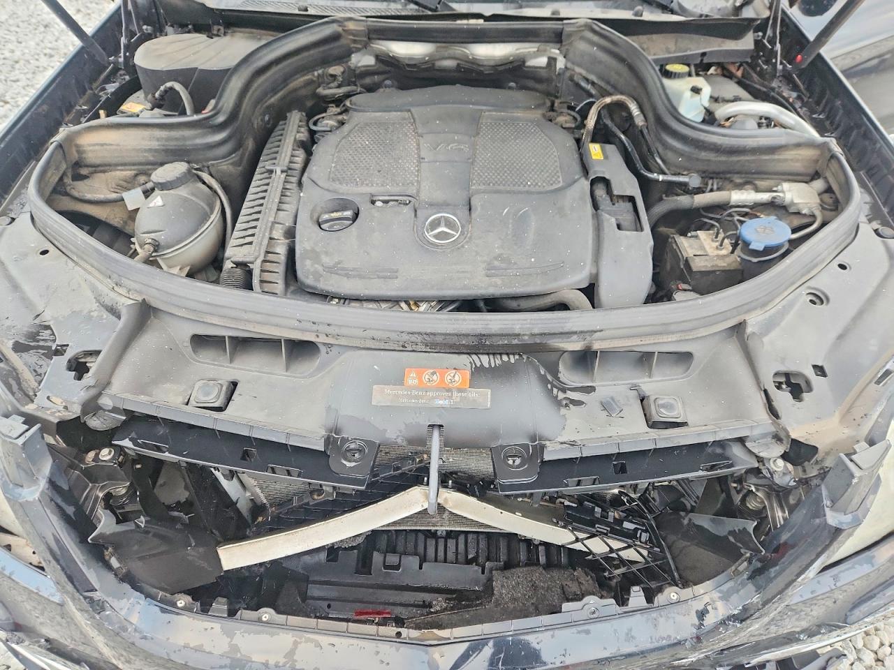 2015 MERCEDES-BENZ GLK 350 4MATIC photo 12