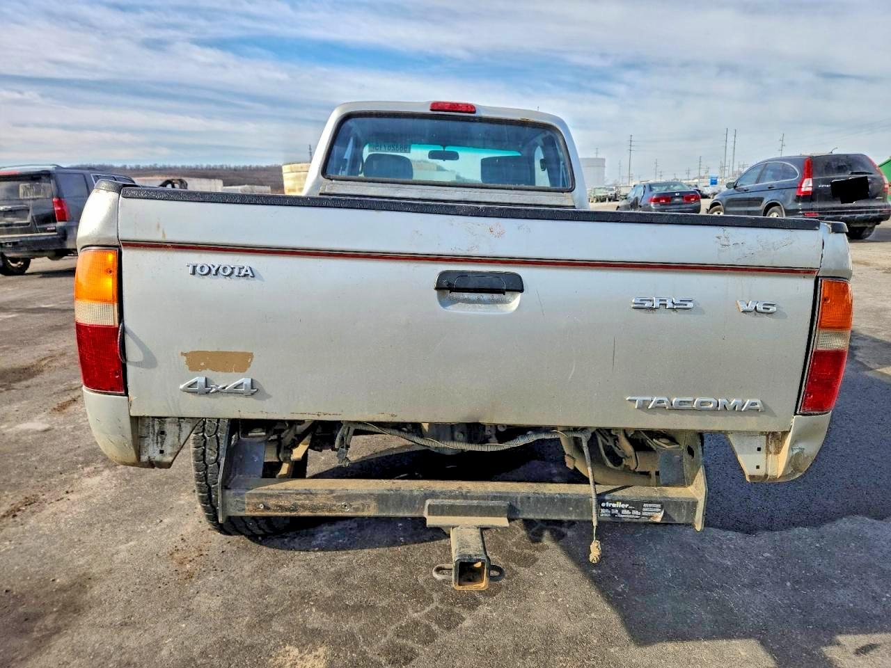 2000 TOYOTA TACOMA XTRACAB photo 11