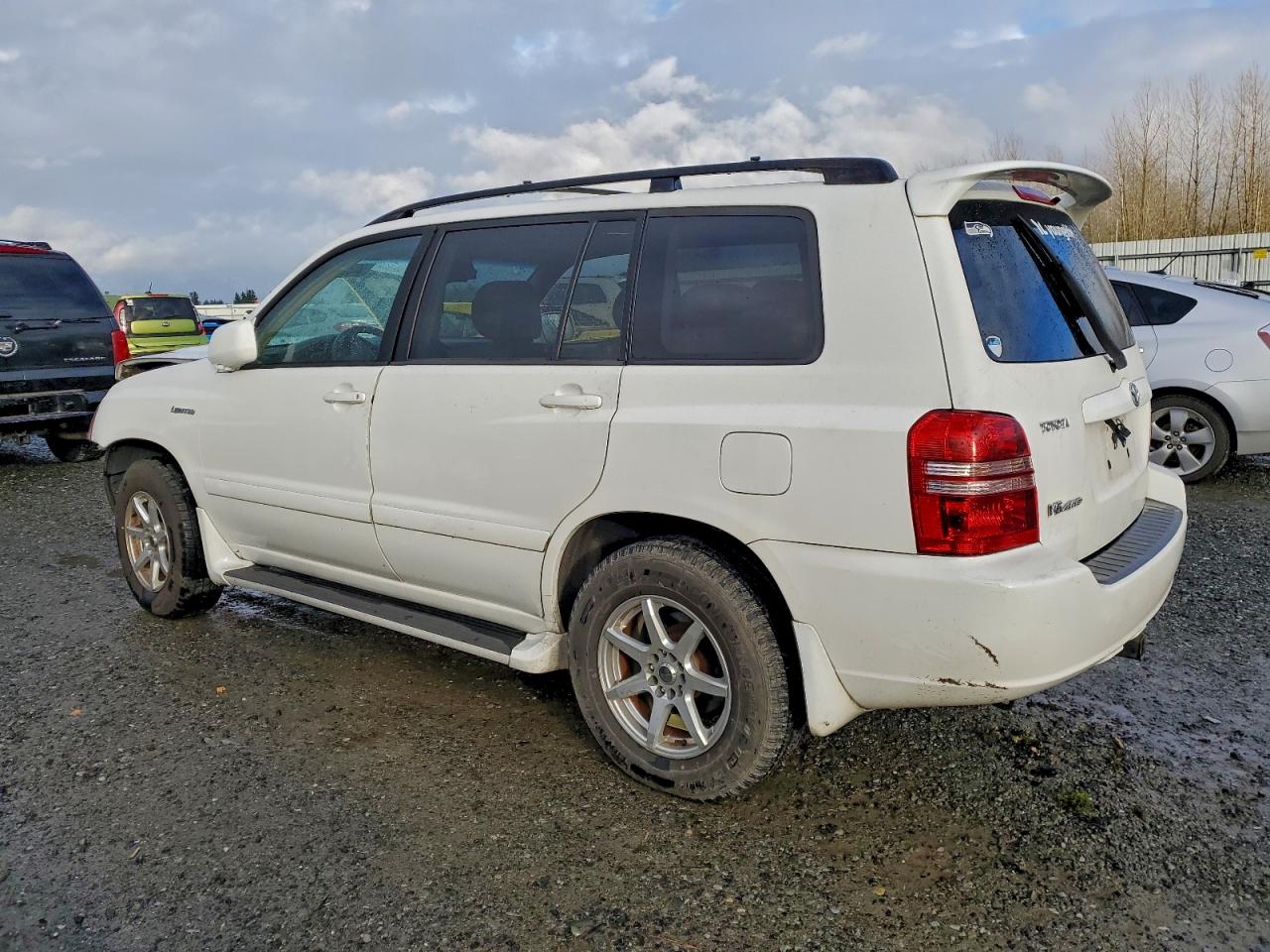 2003 TOYOTA HIGHLANDER LIMITED photo 3