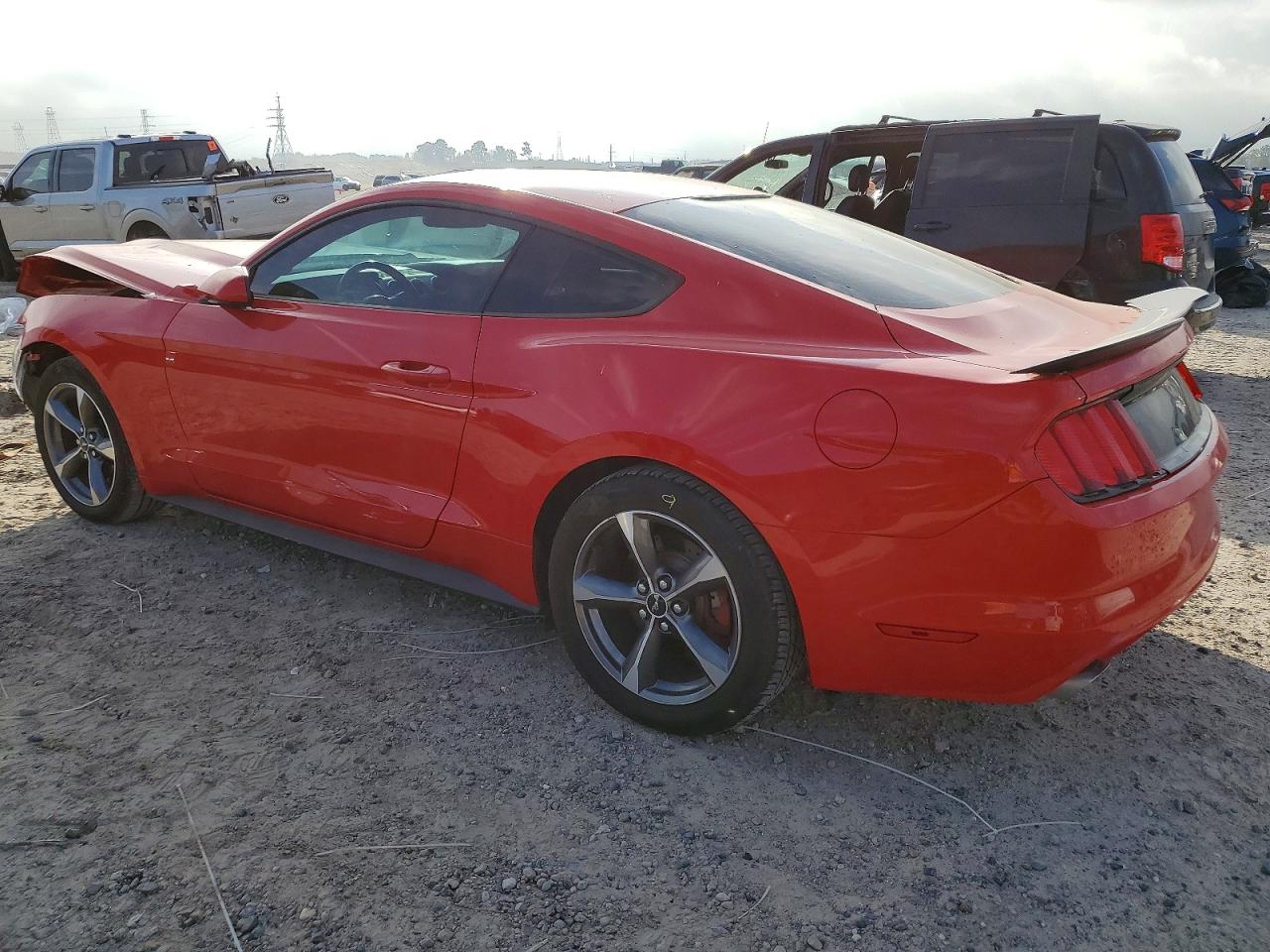 2015 FORD MUSTANG photo 2