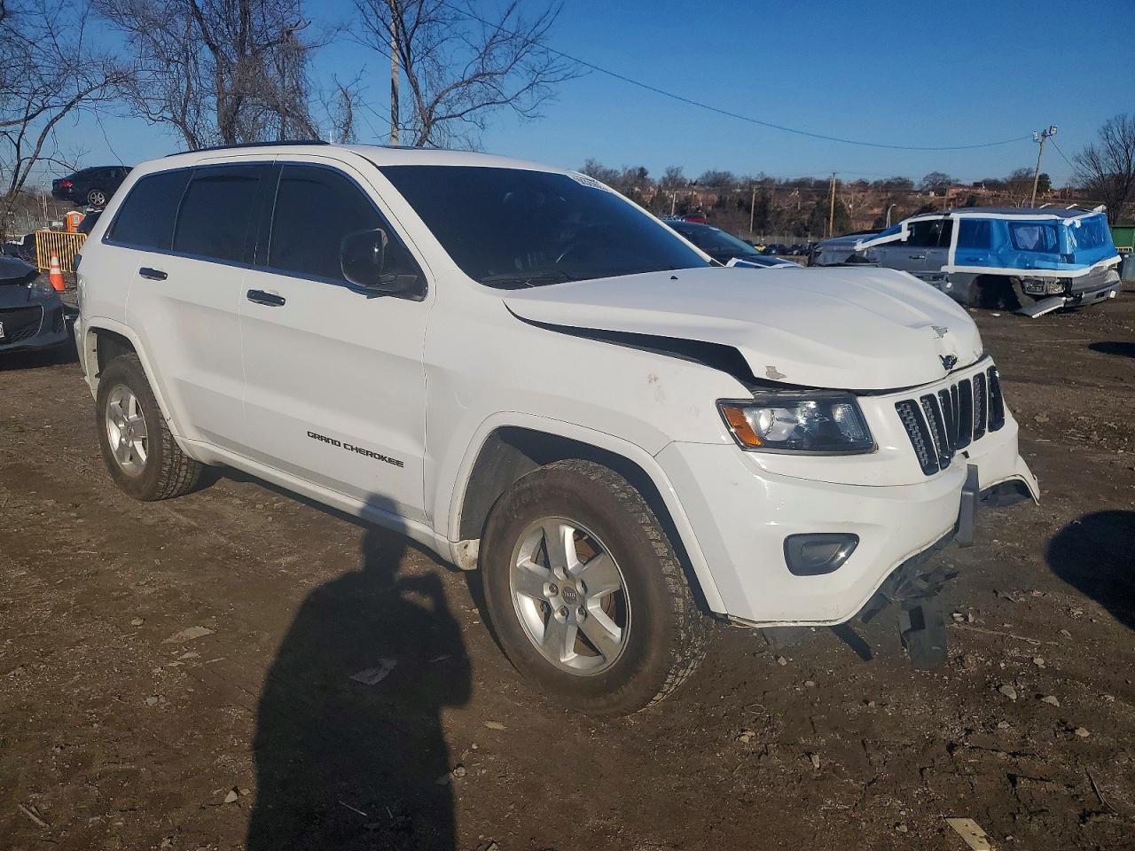2015 JEEP GRAND CHEROKEE LAREDO photo 4