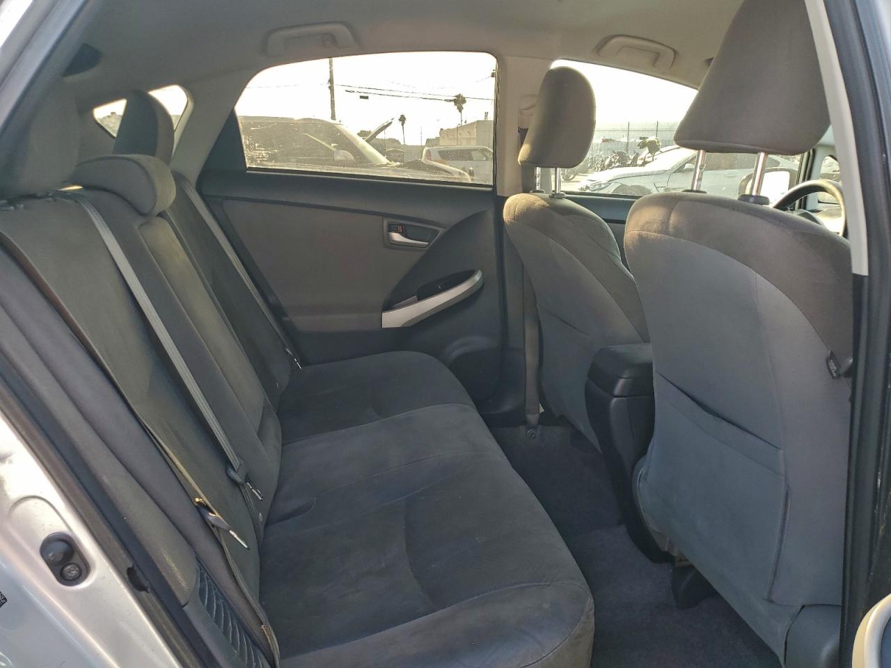 2012 TOYOTA PRIUS photo 10