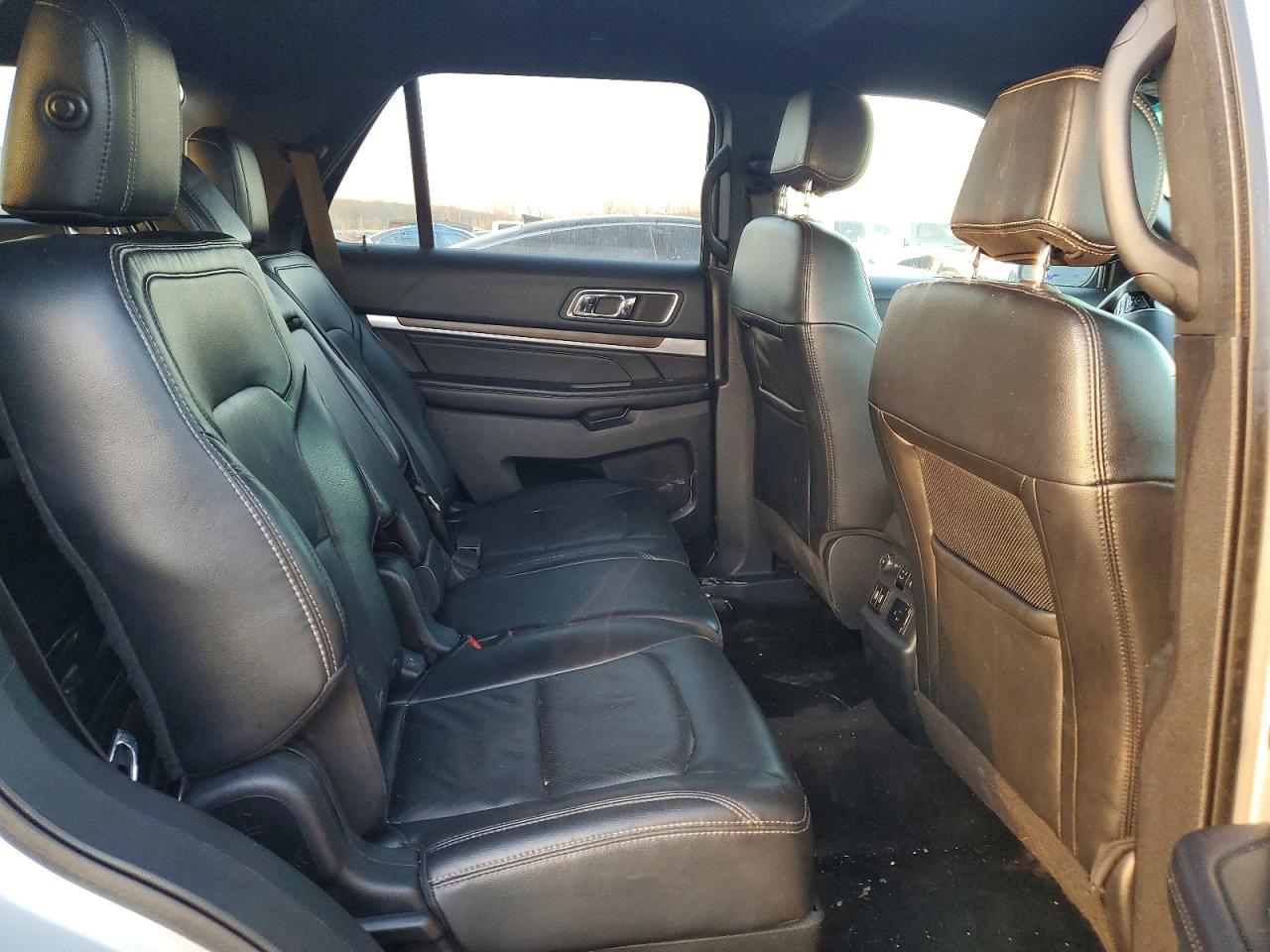 2016 FORD EXPLORER LIMITED photo 11