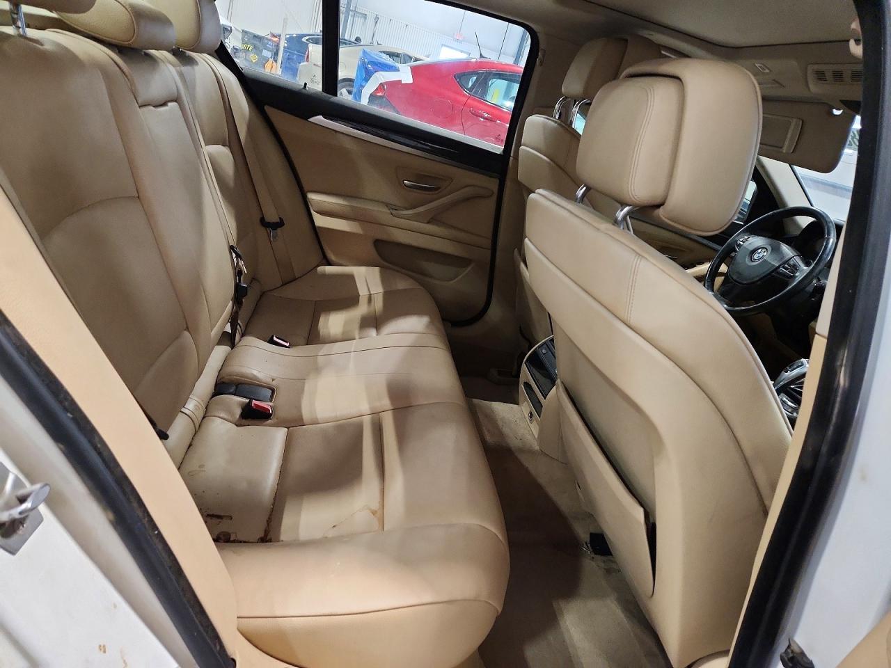 2013 BMW 528 XI photo 10