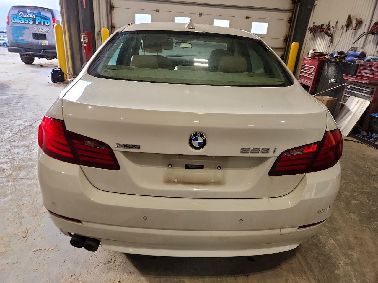 2013 BMW 528 XI photo 6